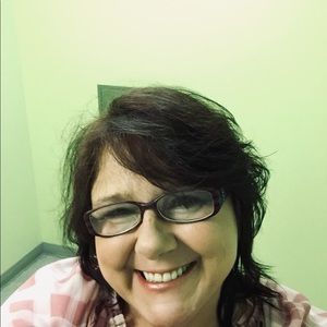 Meet your Posher, Veronica